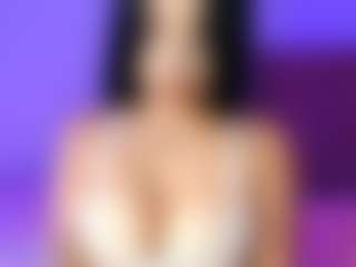 lauraG's Live Sex Cam Show