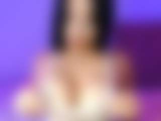 lauraG's Live Sex Cam Show