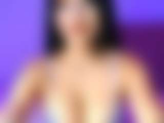 lauraG's Live Sex Cam Show