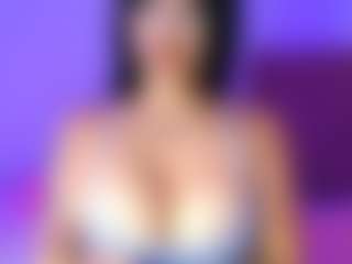 lauraG's Live Sex Cam Show