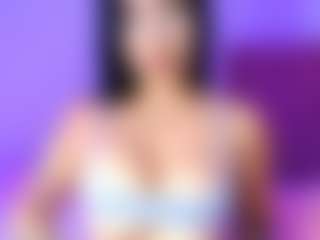lauraG's Live Sex Cam Show