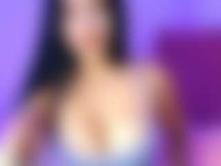 lauraG's Live Sex Cam Show