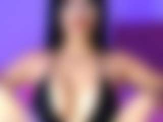 lauraG's Live Sex Cam Show