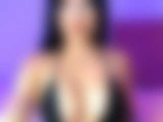 Live cam show with lauraG - Fingers on Camsoda