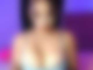lauraG's Live Sex Cam Show