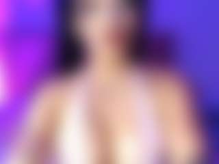lauraG's Live Sex Cam Show