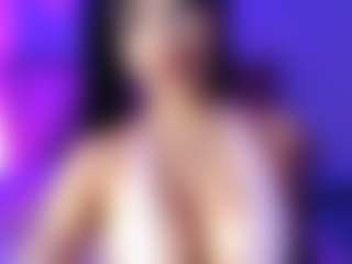 lauraG's Live Sex Cam Show