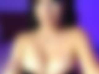 lauraG's Live Sex Cam Show