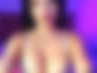 lauraG's Live Sex Cam Show