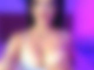 lauraG's Live Sex Cam Show