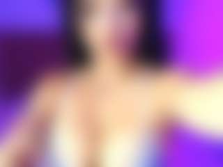 lauraG's Live Sex Cam Show