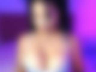 lauraG's Live Sex Cam Show