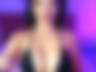 lauraG's Live Sex Cam Show