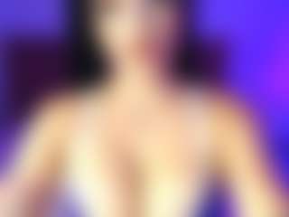lauraG's Live Sex Cam Show