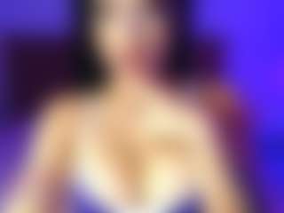 lauraG's Live Sex Cam Show