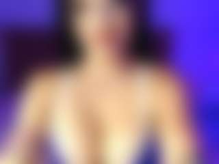 lauraG's Live Sex Cam Show