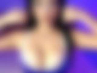 lauraG's Live Sex Cam Show