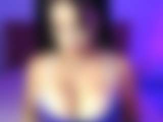 Live cam show with lauraG - Tattoos on Streamer API