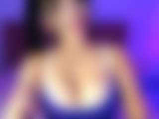lauraG's Live Sex Cam Show