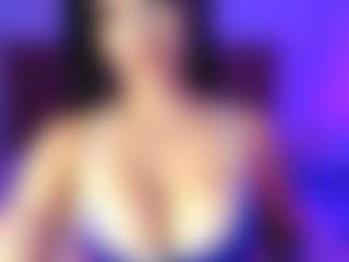 lauraG's Live Sex Cam Show