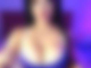 lauraG's Live Sex Cam Show
