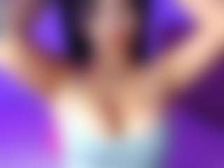 lauraG's Live Sex Cam Show