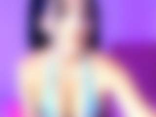 lauraG's Live Sex Cam Show