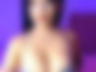 lauraG's Live Sex Cam Show