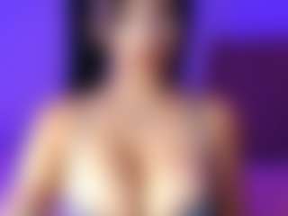 lauraG's Live Sex Cam Show