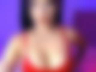 Live cam show with lauraG - Brown Eyes on Dolls Live
