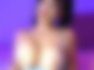 lauraG's Live Sex Cam Show
