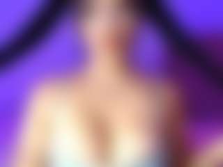 lauraG's Live Sex Cam Show