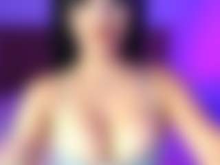 lauraG's Live Sex Cam Show