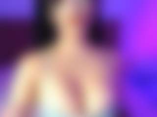 lauraG's Live Sex Cam Show
