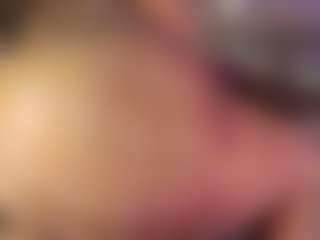 Live cam show with India - Cougar on CamwithHer