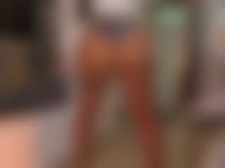 Live cam show with India - Strip BBW on Camsoda