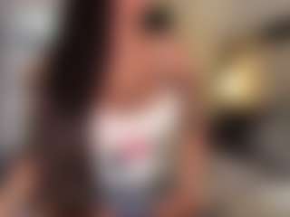 Live cam show with India - Squirt on studioflirtlive.com