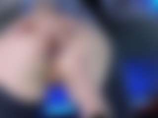 LoLaHotWet's Live Sex Cam Show