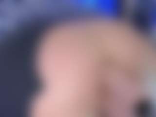 LoLaHotWet's Live Sex Cam Show