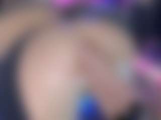 LoLaHotWet's Live Sex Cam Show