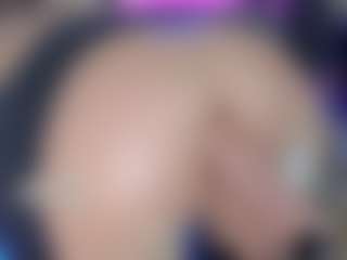LoLaHotWet's Live Sex Cam Show