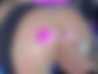 LoLaHotWet's Live Sex Cam Show
