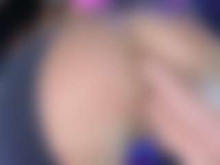 LoLaHotWet's Live Sex Cam Show