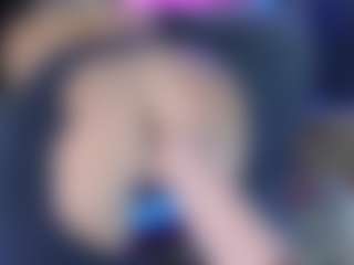 LoLaHotWet's Live Sex Cam Show