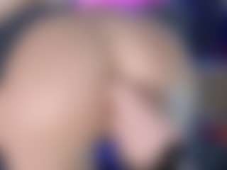 LoLaHotWet's Live Sex Cam Show
