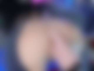 LoLaHotWet's Live Sex Cam Show