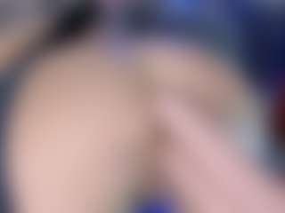 LoLaHotWet's Live Sex Cam Show
