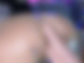 LoLaHotWet's Live Sex Cam Show