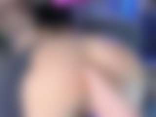 Show in cam erotica live di LoLaHotWet