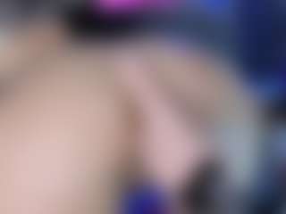 LoLaHotWet's Live Sex Cam Show
